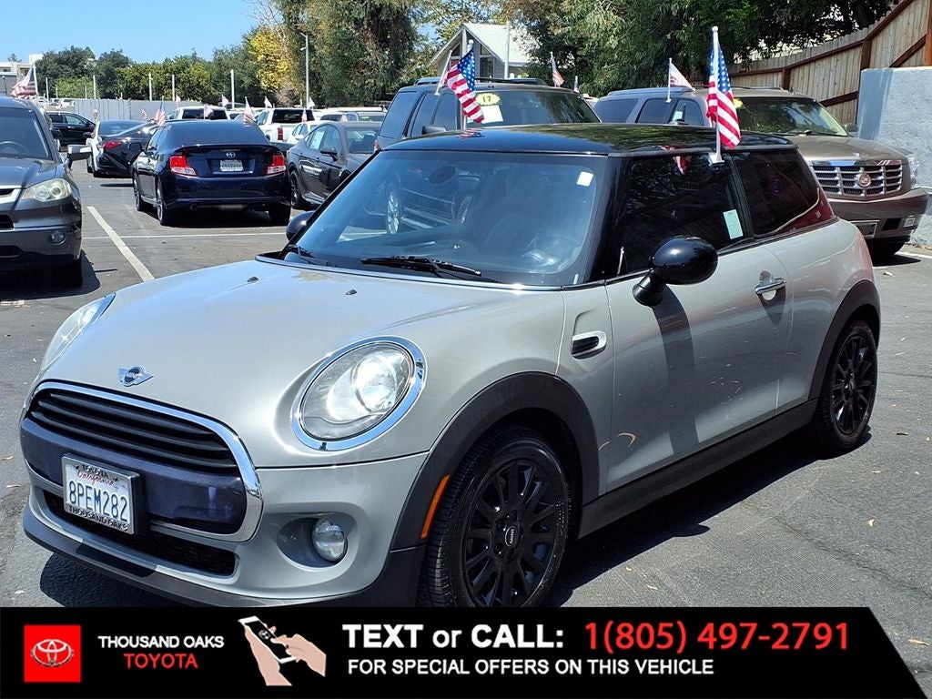 2017 MINI Cooper